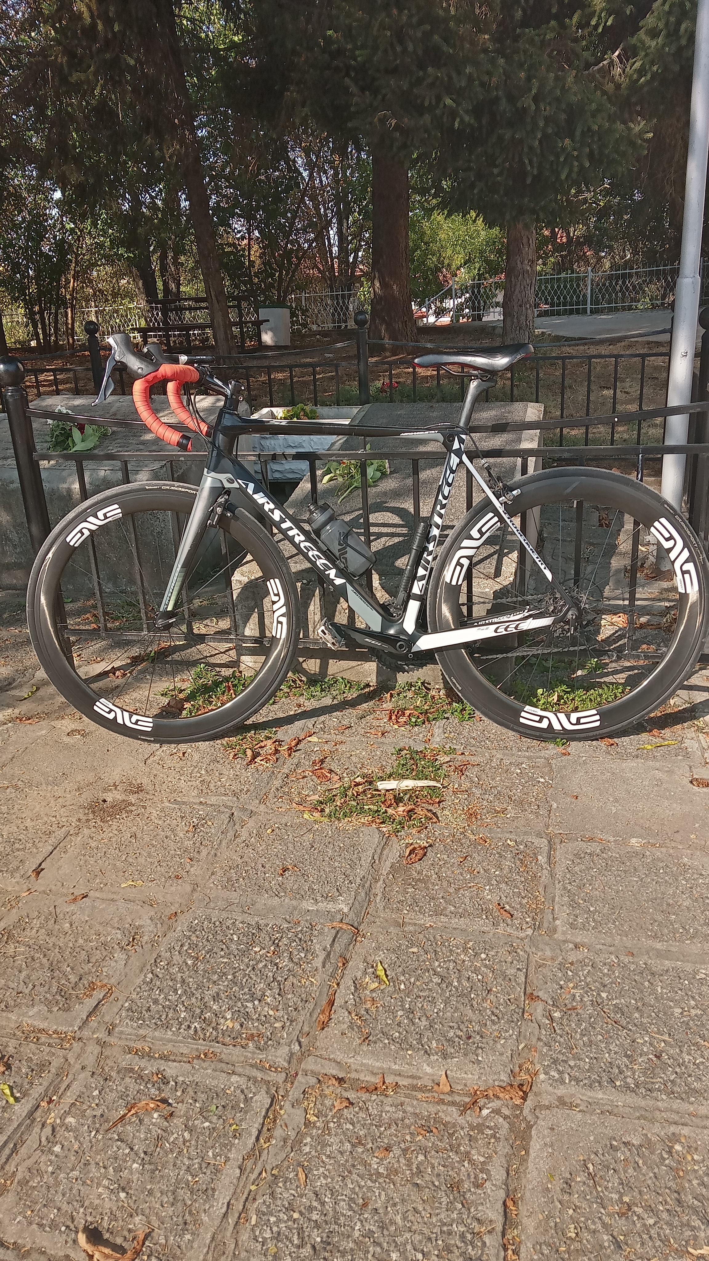 https://road.cc/wp-content/uploads/roadcc/IMG_20210911_160944 (2).jpg